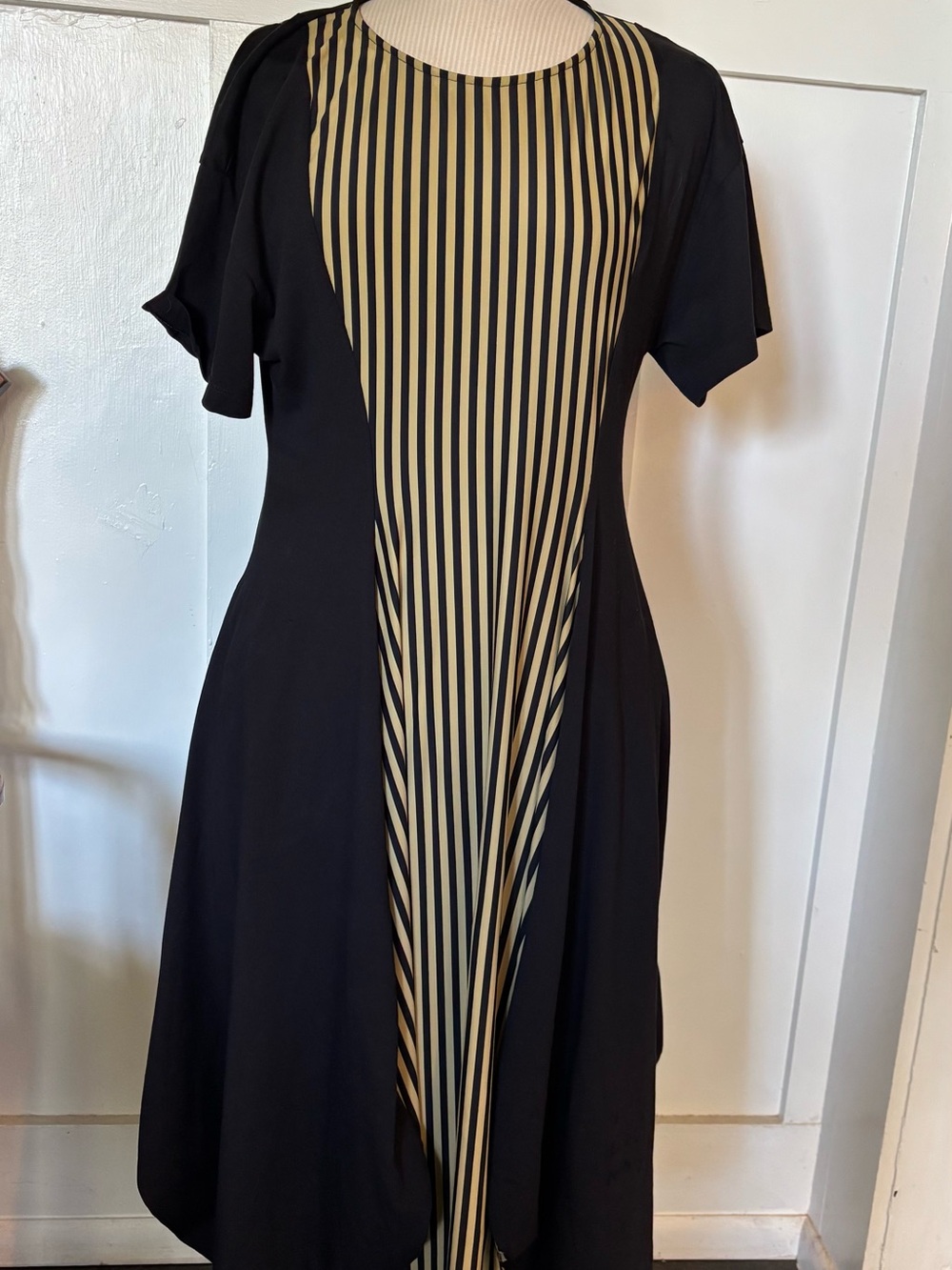 Alembika stripe blocked midi dress
M $120